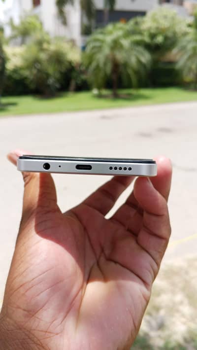 Vivo Y19s