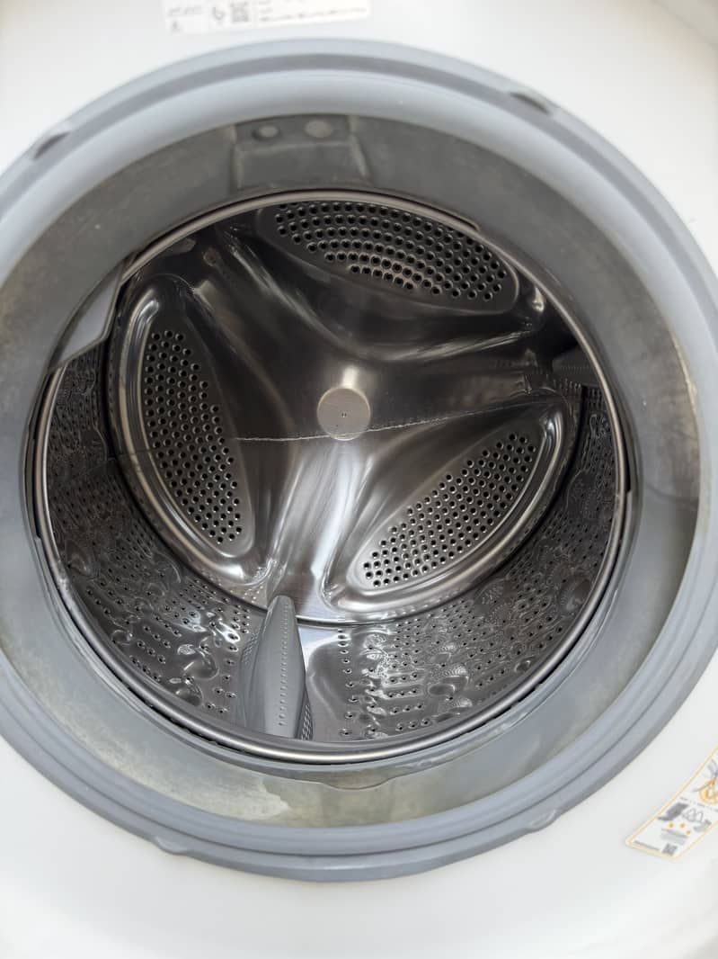 LG Fully Automatic Washing/Drying Machine Full Options 3