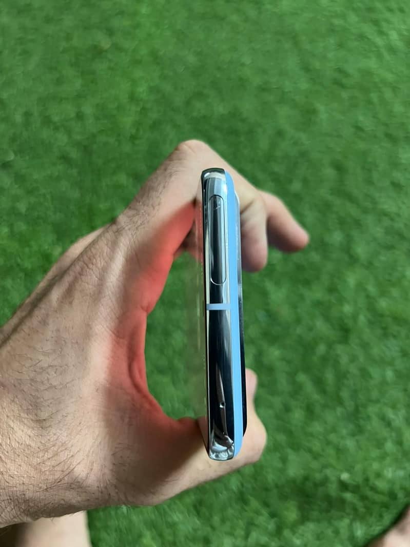 Google Pixel 8 Pro 2