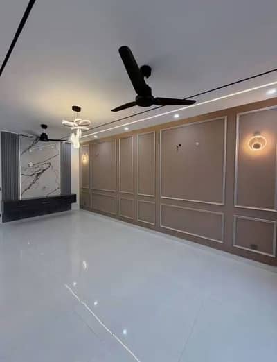 House Spread Over 5 Marla In Al Haram Garden - Block D Available