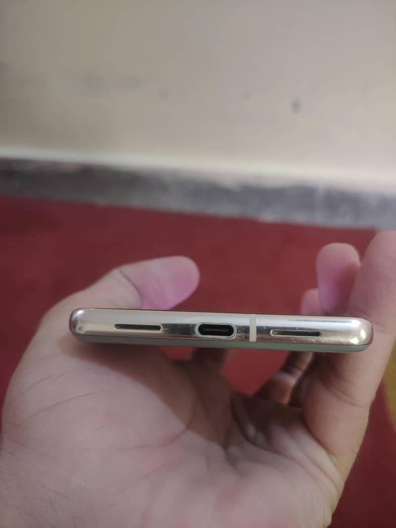Google Pixel 7 Pro 4