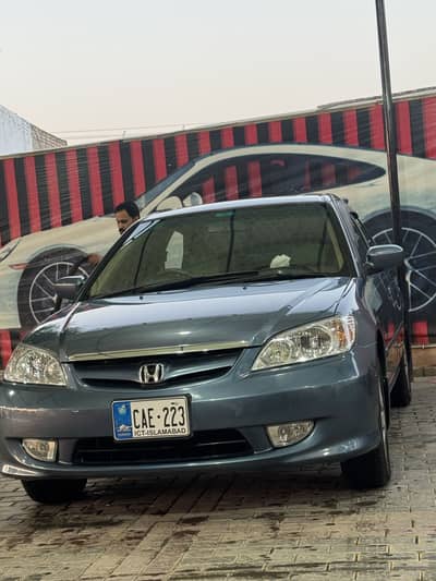 Honda Civic Oriel 2004