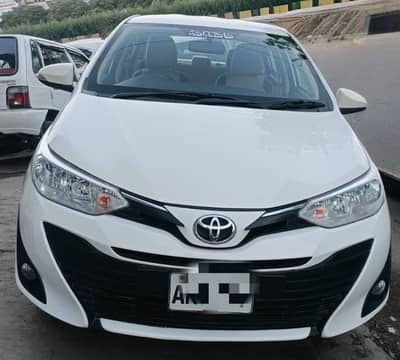 Toyota Yaris 1.3 Ative CVT 2022
