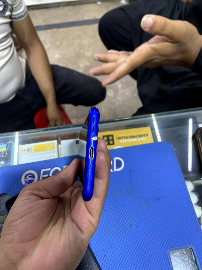One Plus 8 Pro 3