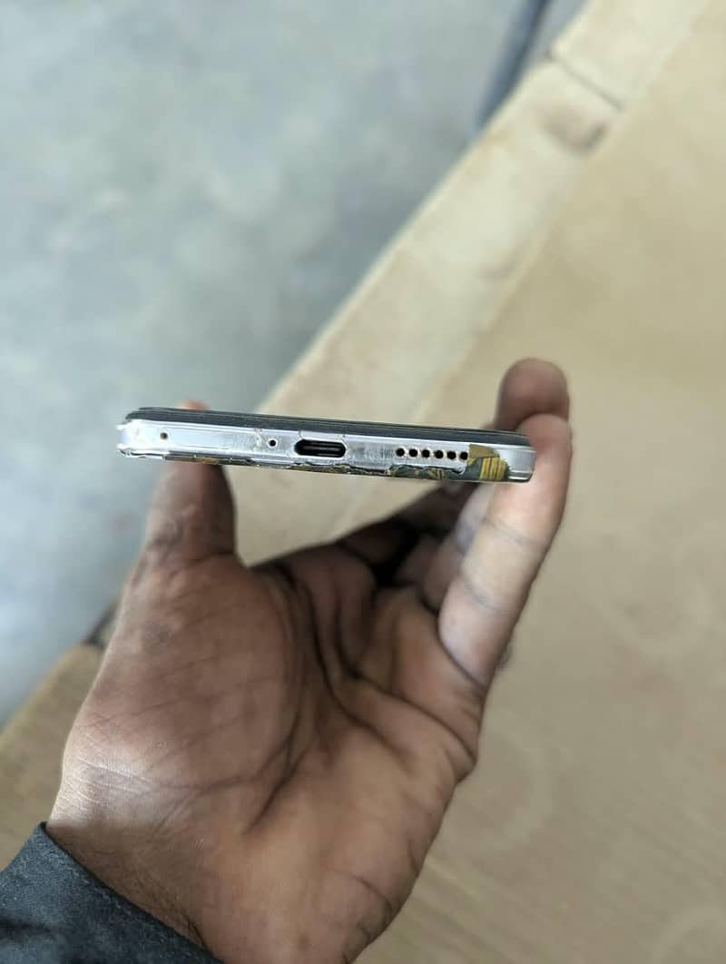 Vivo V21 7