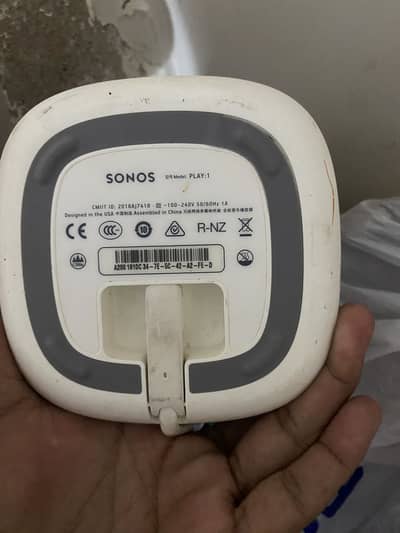 Sonos play 1