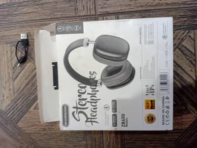 Stereo ZB-650 Bluetooth Speaker – Good Condition