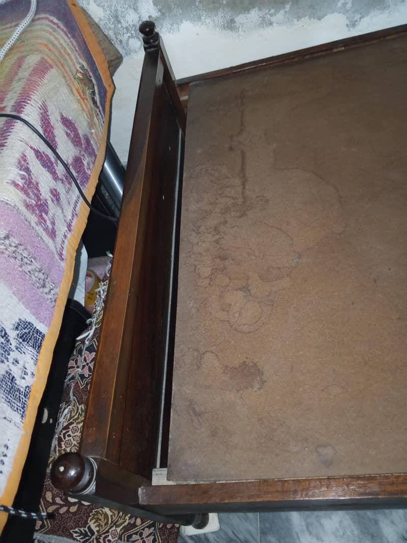 single bed available 1