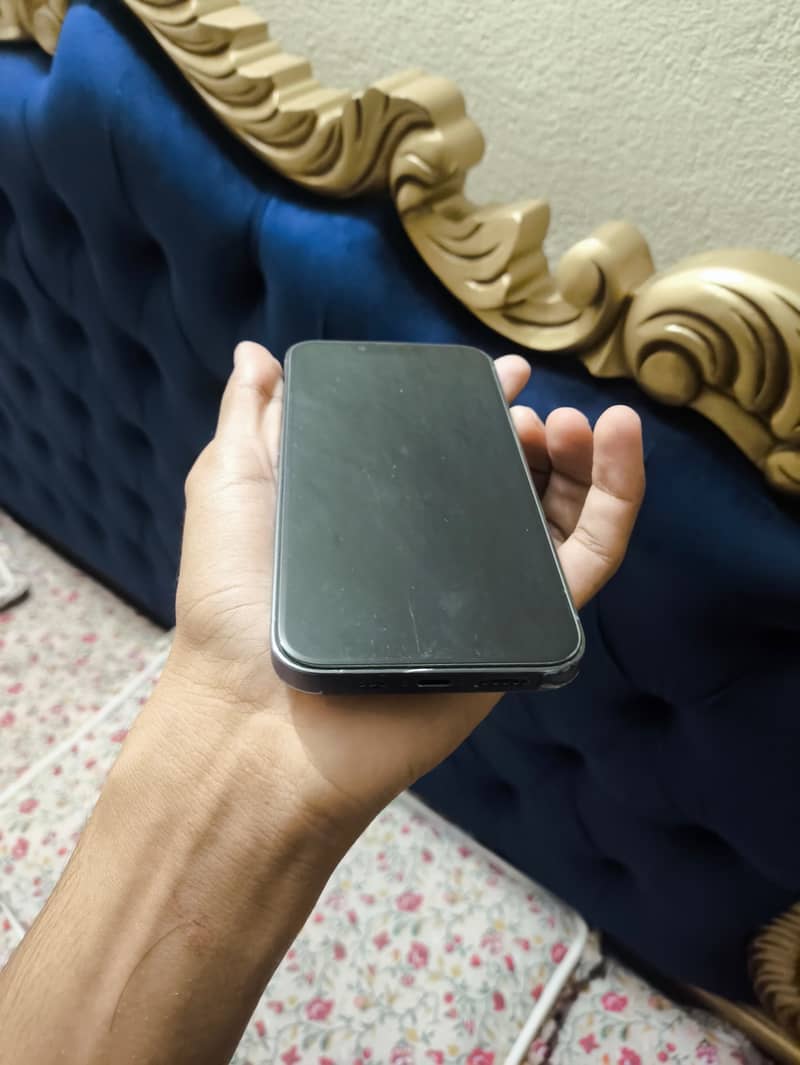 Apple iPhone 13 Pro 5