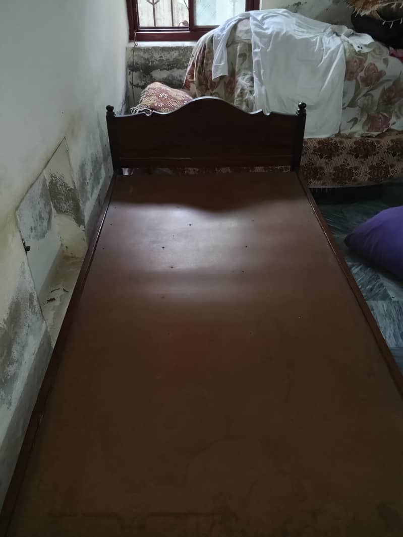 single bed available 0