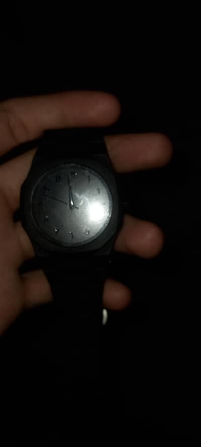 watch for urgent sale