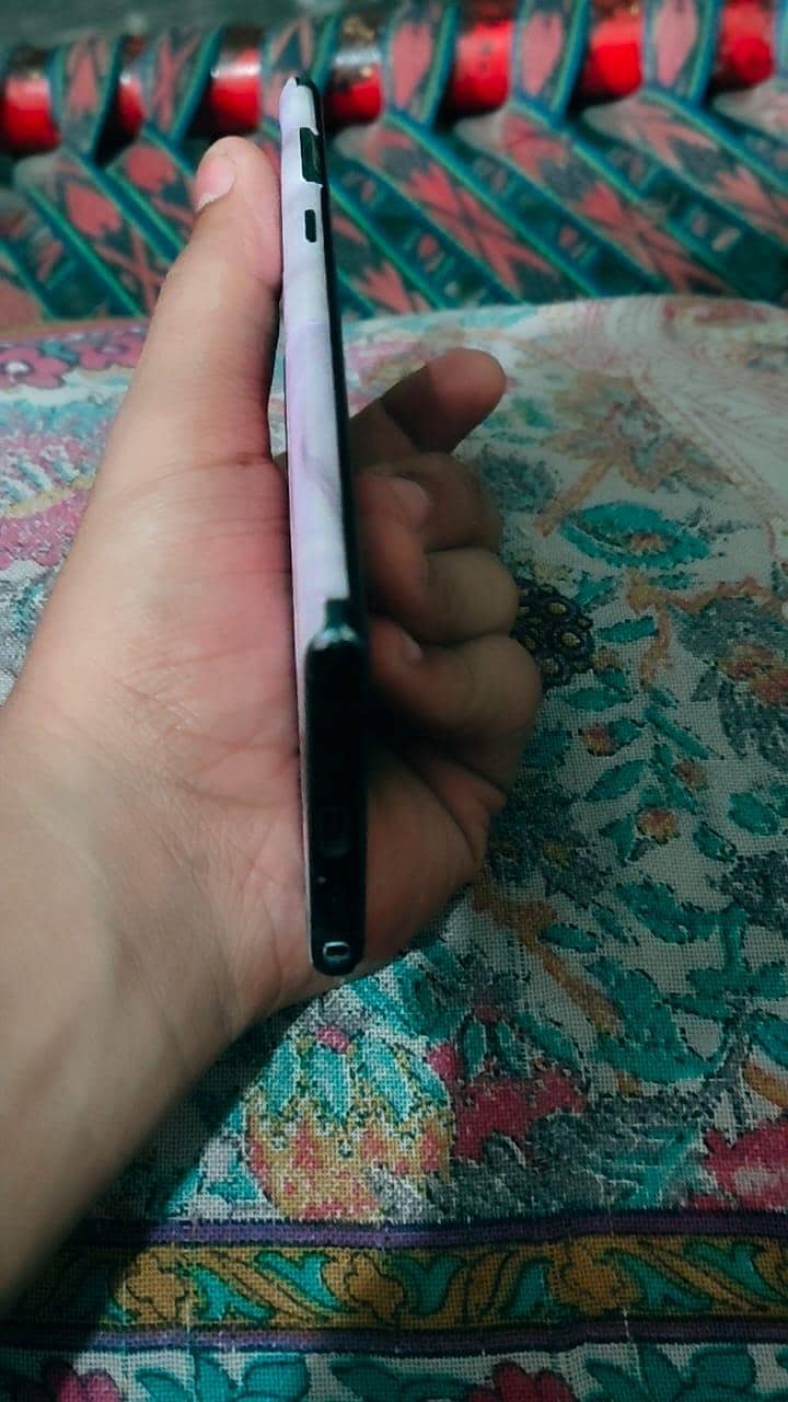 Samsung Mobile Note 10 Plus 2