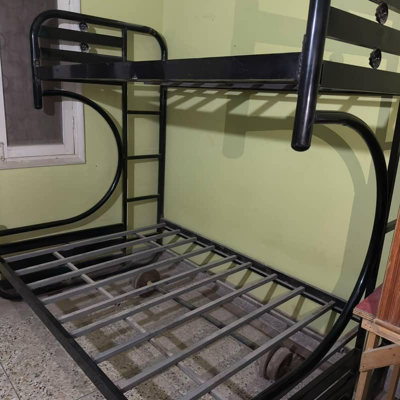 Bunker Bed (like new) 4