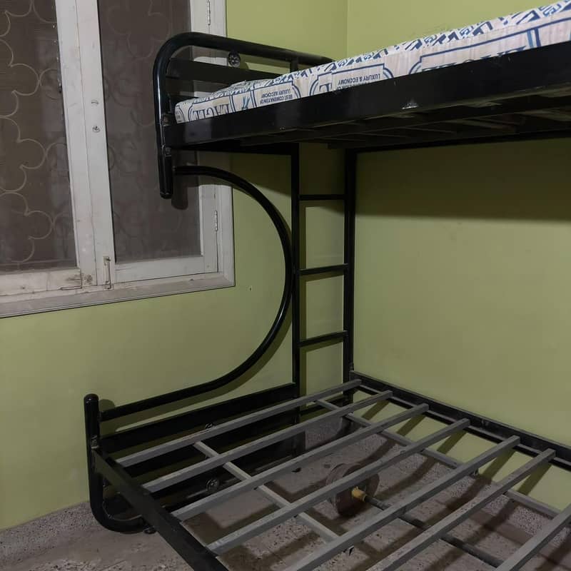 Bunker Bed (like new) 8