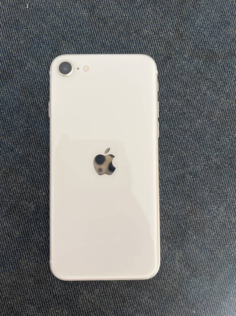 Apple iPhone SE 3 0