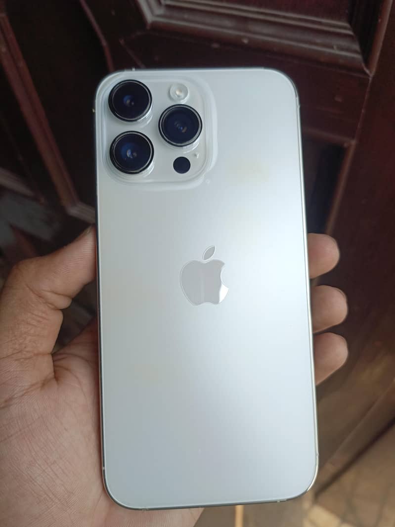 Apple iPhone 14 Pro Max 0