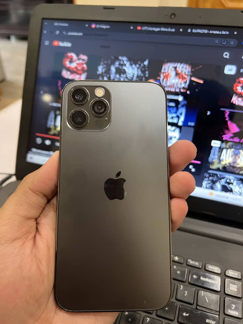 Apple iPhone 12 Pro 0