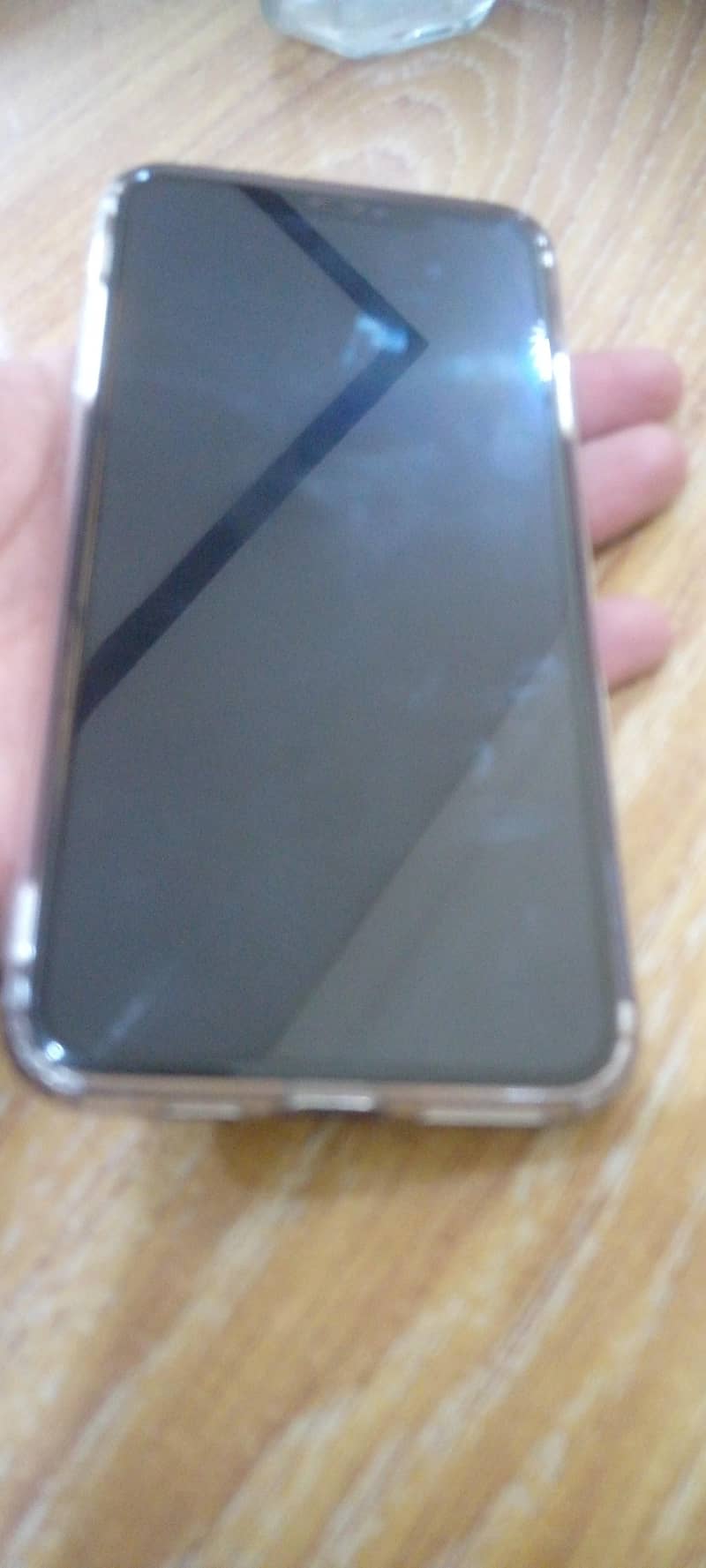 Apple iPhone XS Max 1