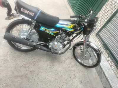 Honda 125/ black