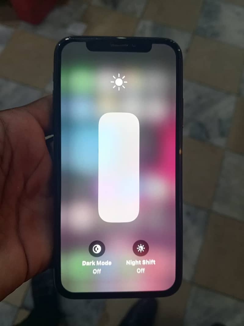 Apple iPhone X 3