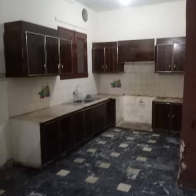 8 Marla House Separate Entrance Uper Portion Saeed colony
