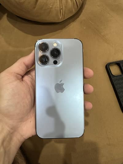 Apple iPhone 13 Pro