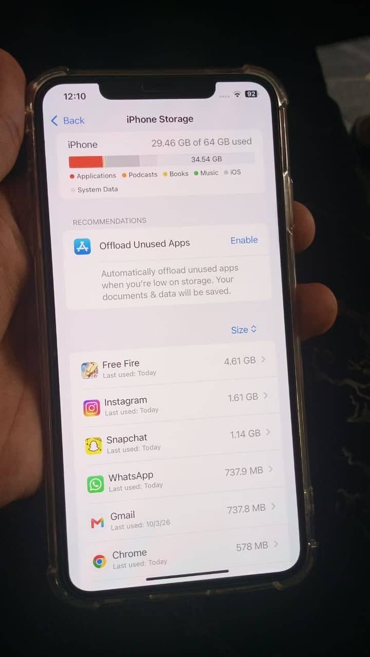 Apple iPhone XS Max 5