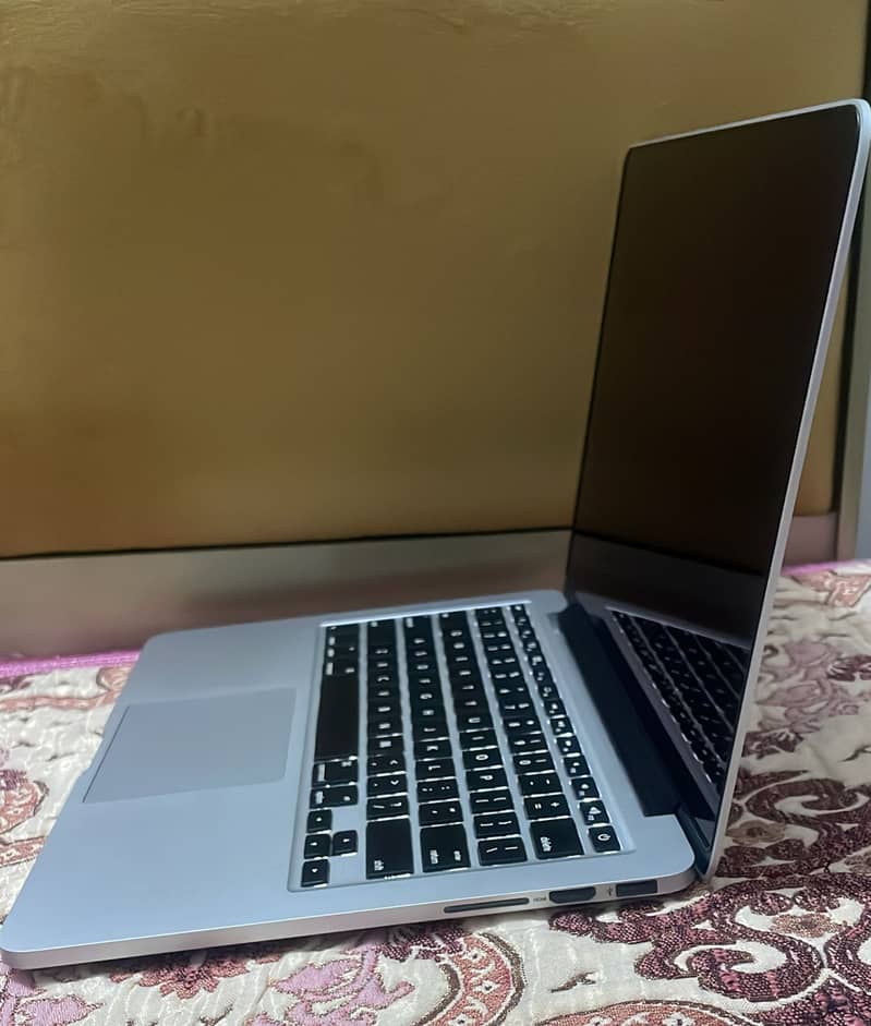 Macbook Pro 13 Inch 3