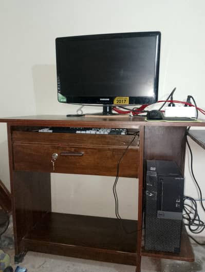 Computer wooden table