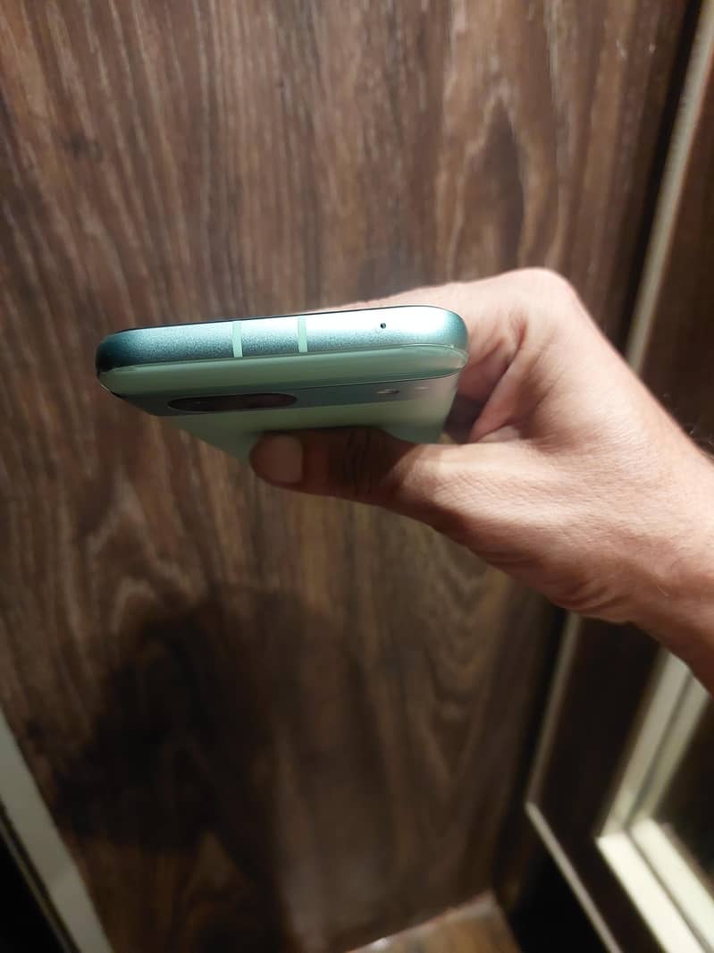 Google Pixel 8a 8/128gb 3