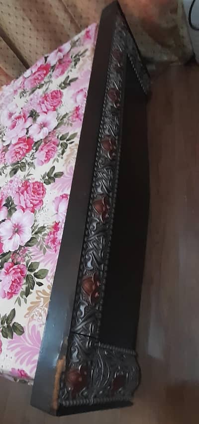 Double Bed Cheapest price good condition