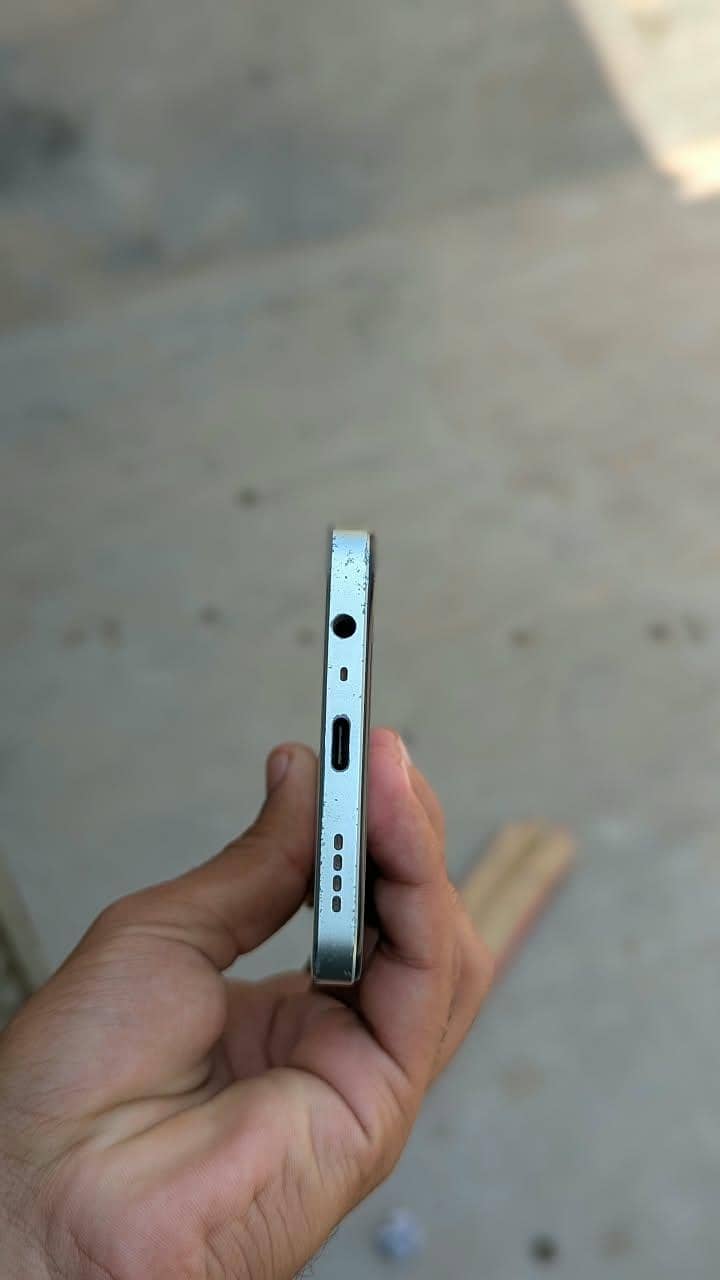 Realme Note 60x 8