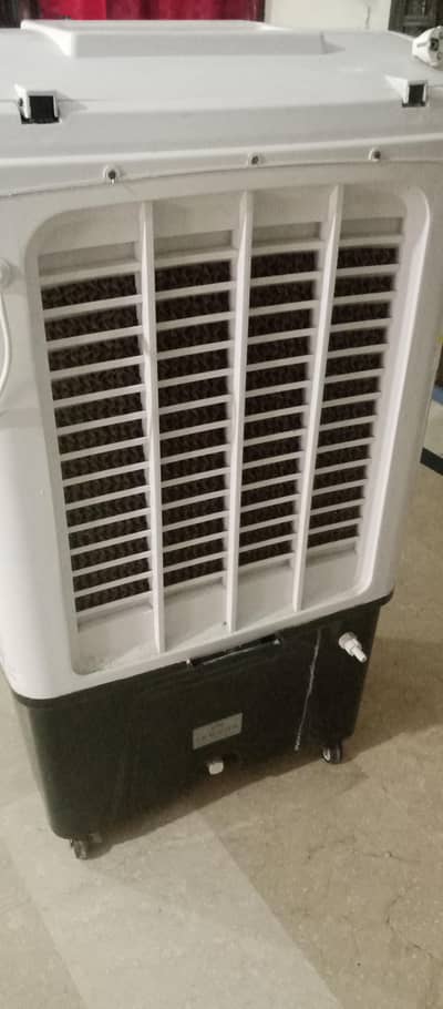 Air roomcooler brand new just 15 days used