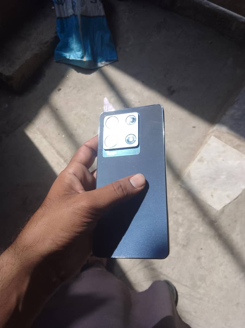 Infinix Note 30 Pro 5