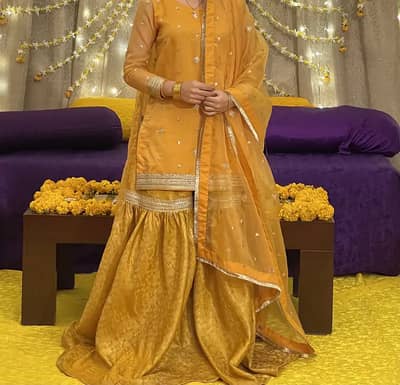 4 piece stitched festive wear