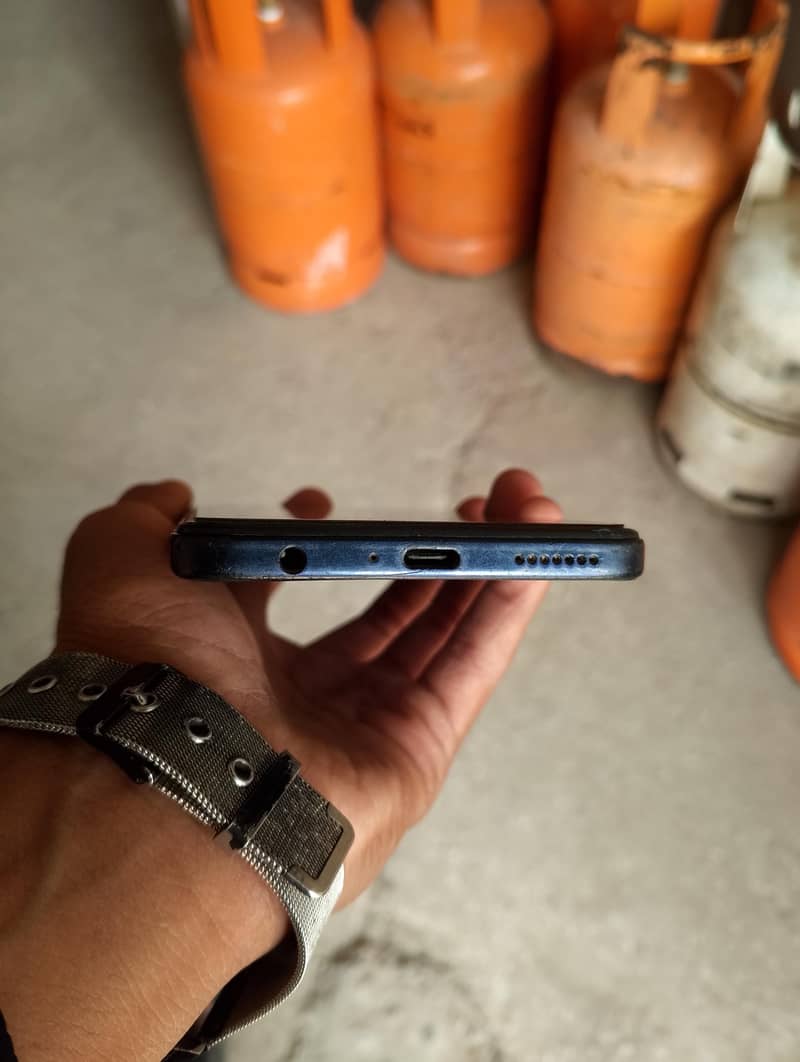 Tecno CAMON 19 Neo 4