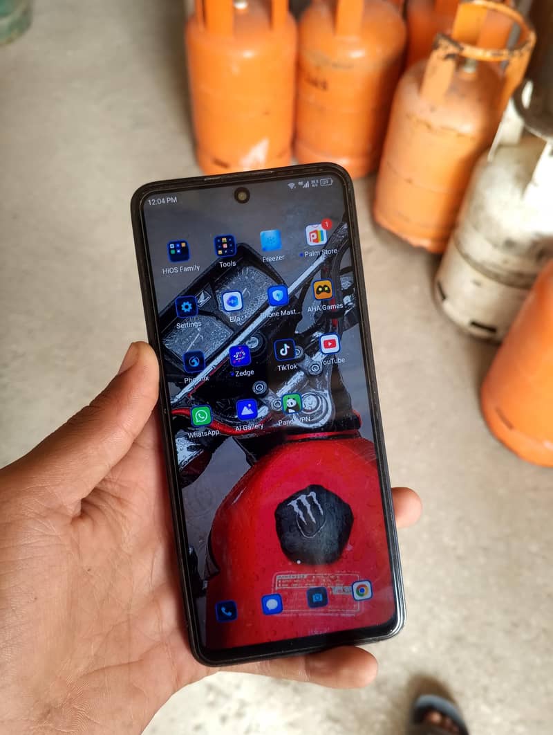 Tecno CAMON 19 Neo 7