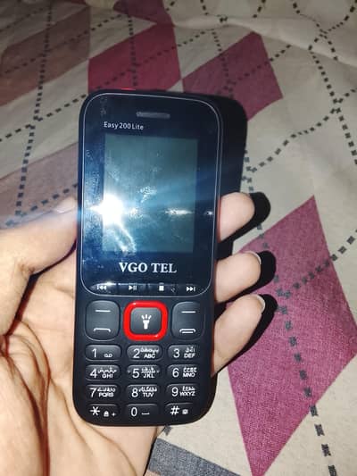 VGO TEL Easy 200 lite