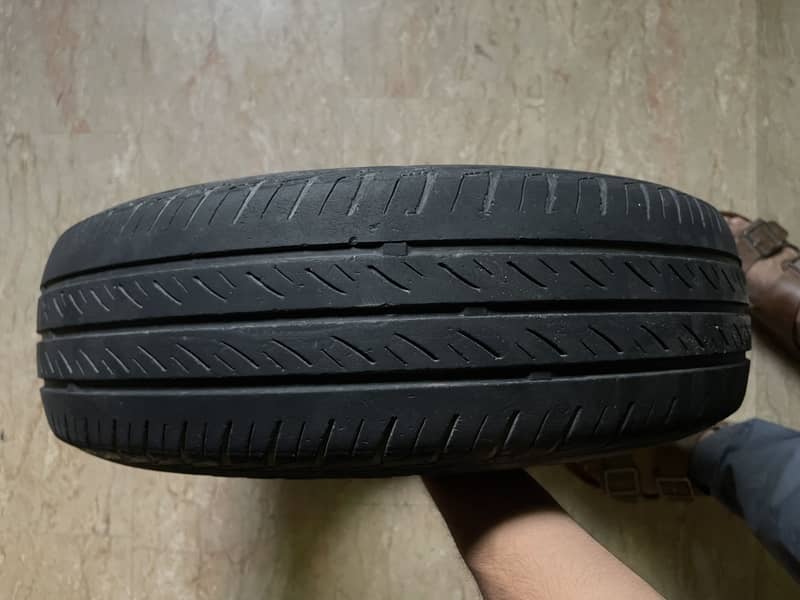 175/70/R14 tyre 4