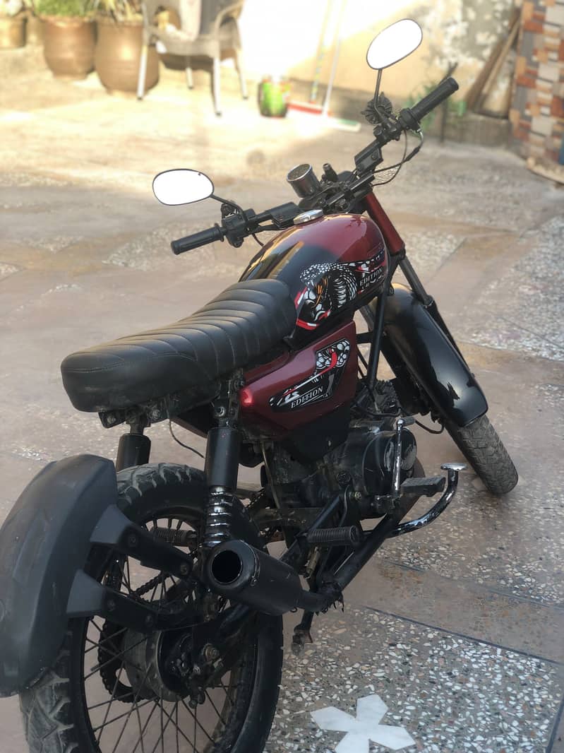 Modified bullet cafe racer 4