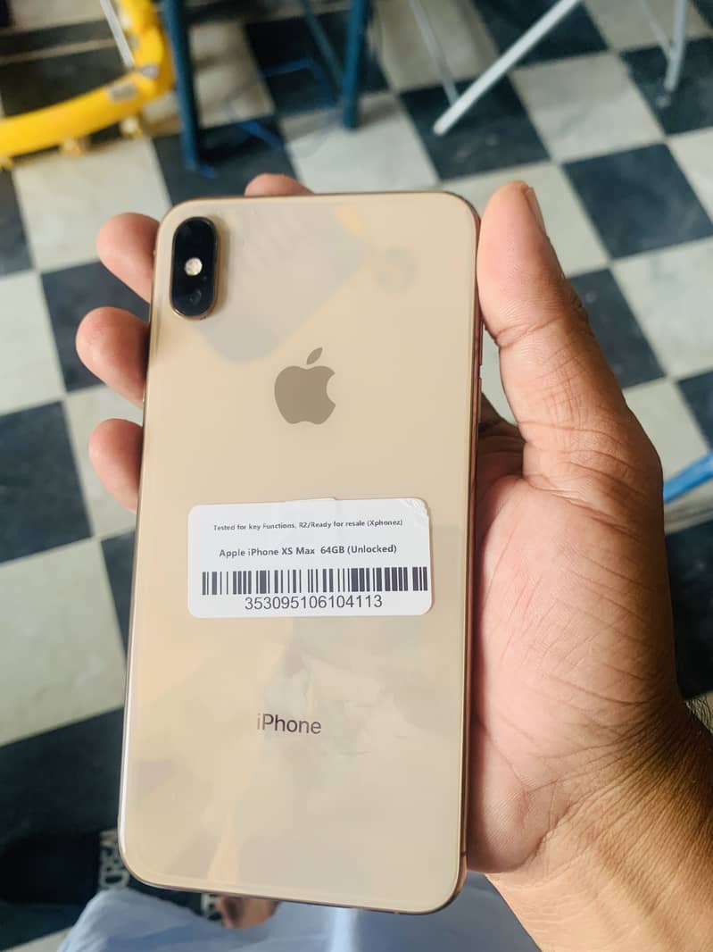 Apple iPhone XS Max 0