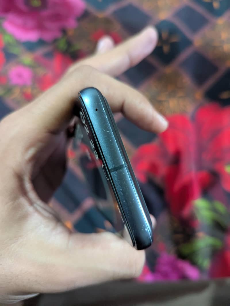 google pixel 8 C approved 3