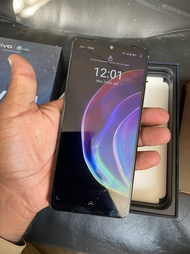 Vivo V21 2