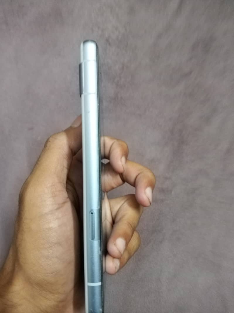 Google Pixel 7a 3