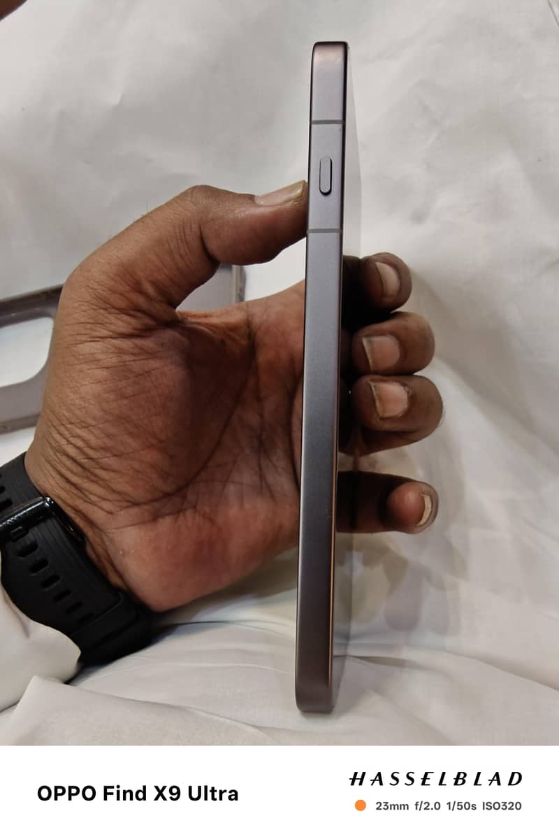 OPPO Find X9 Pro 1