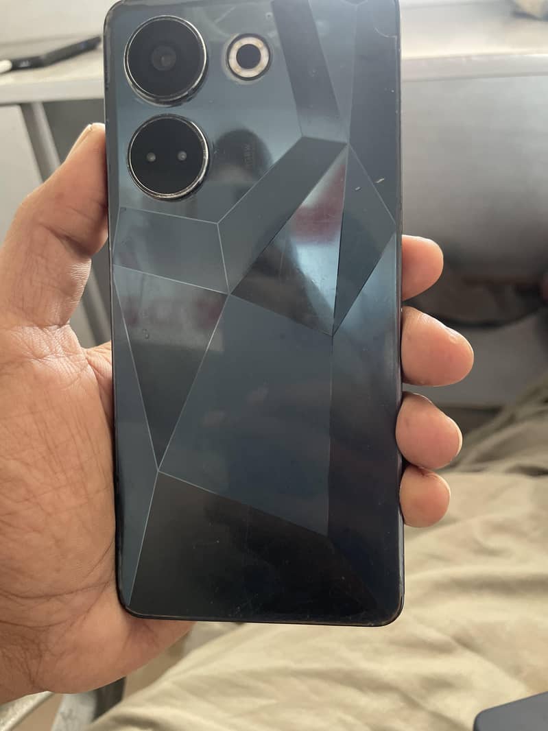 Tecno CAMON 20 1