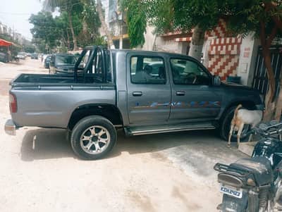 Hilux pick up 2003 model 2005 register karachi port