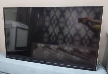 TCL smart led andriod screen is damaged