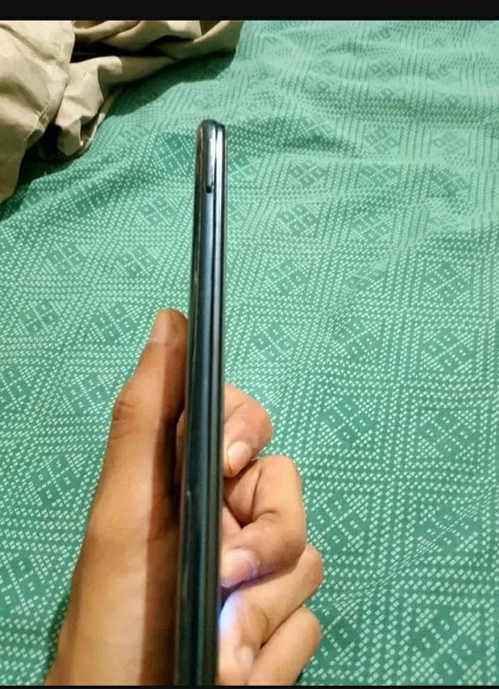 Samsung Mobile A30s 3