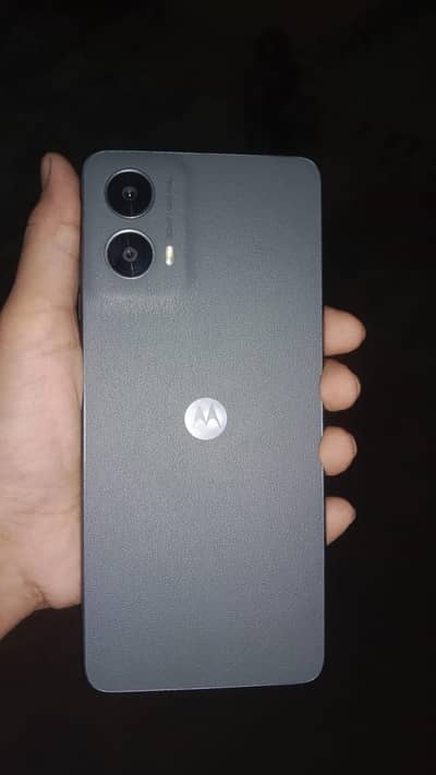 Motorola Moto G 5g 2024 4+4gb ran 128gb non PTA sim lock